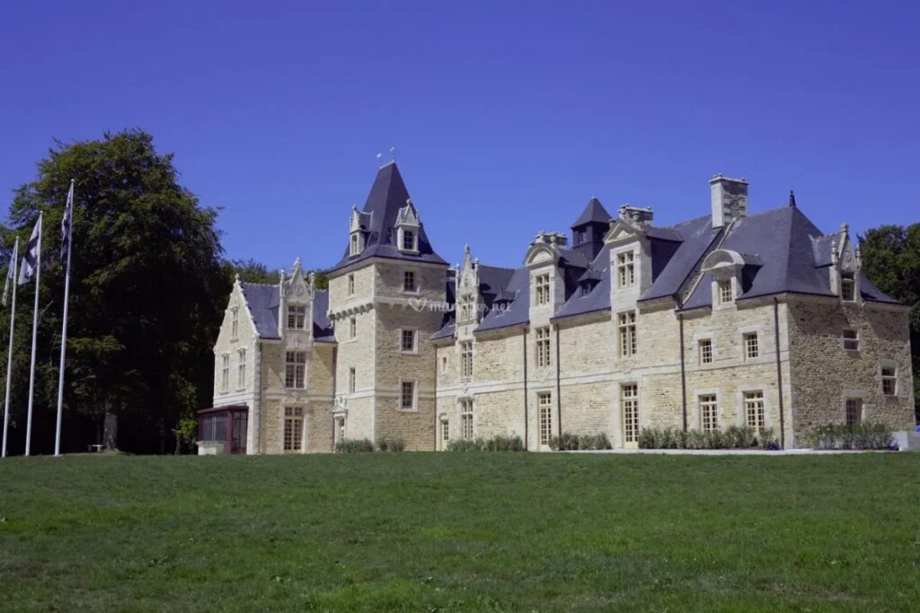 la cours de marzan